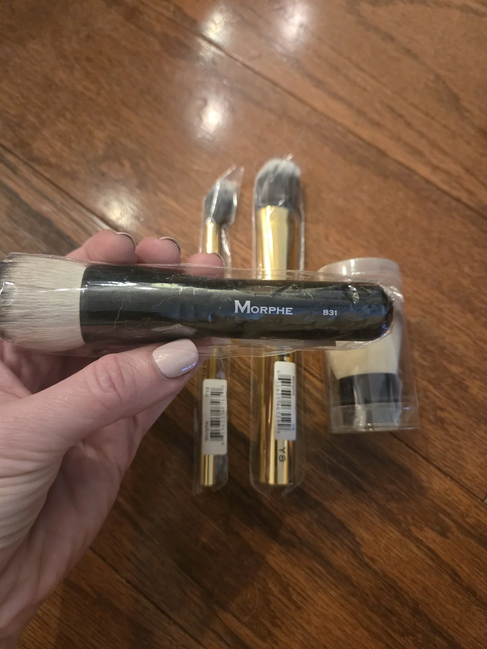 3 Morphe Black & Gold Makeup Brush Set And Kabuki Brush